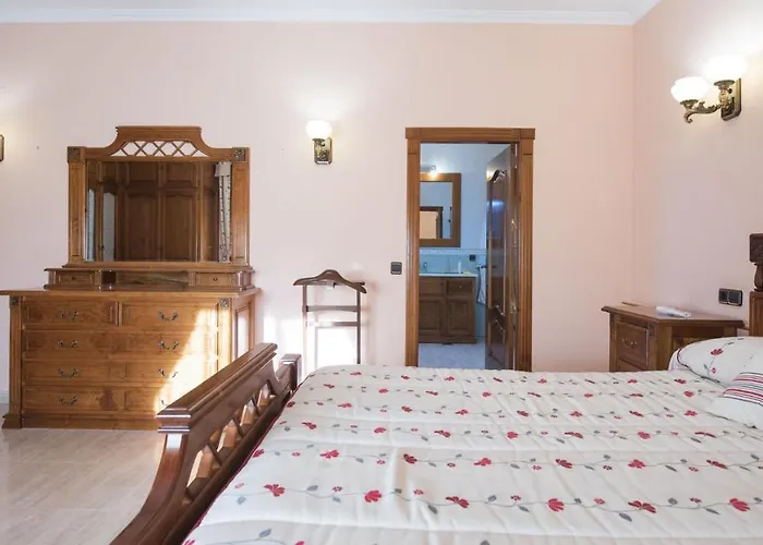 Villa Las Tres Hermanas Albarreal De Tajo By Toledo Ap
