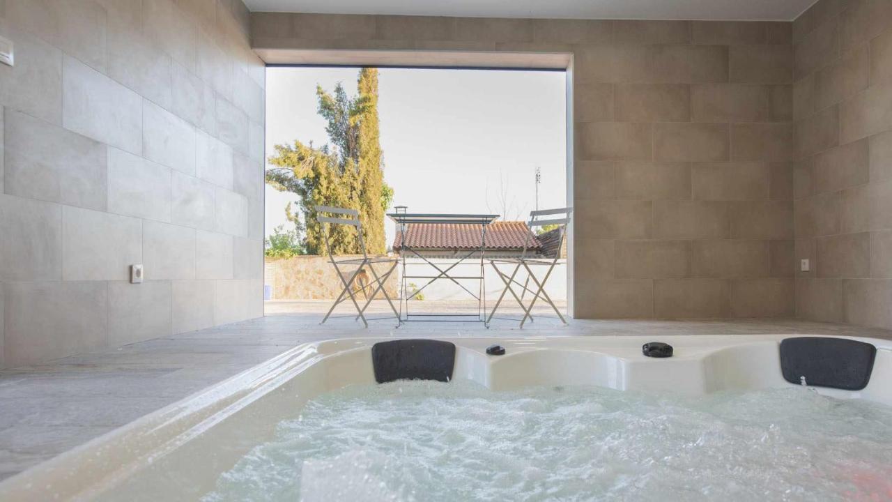 Villa Tres Hermanas By Toledo Ap Albarreal de Tajo